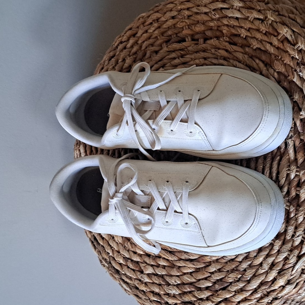 Allbirds Mens Plant Pacer Comfort/Walking/Athleisure Cream Leather Sneakers S-9 - Picture 4 of 9